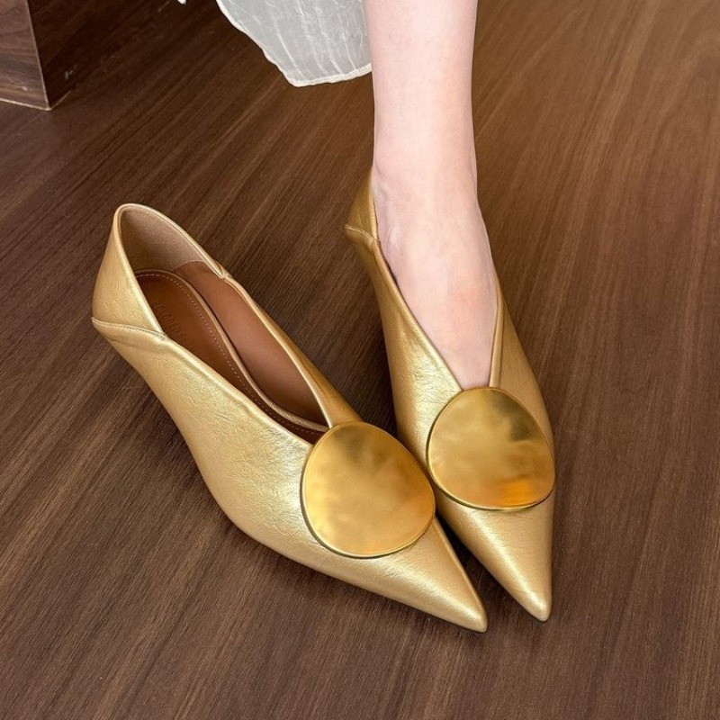Весна-лето 2025 г., обувь с ос – обзор и цена Heels