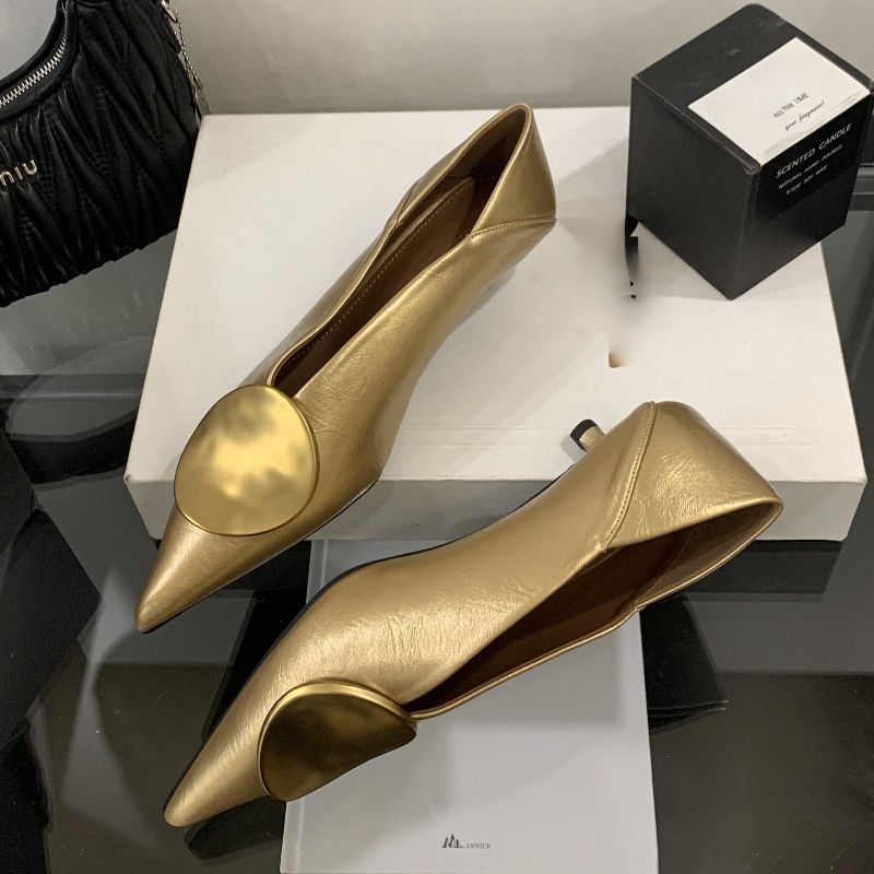 Весна-лето 2025 г., обувь с ос – обзор и цена Heels