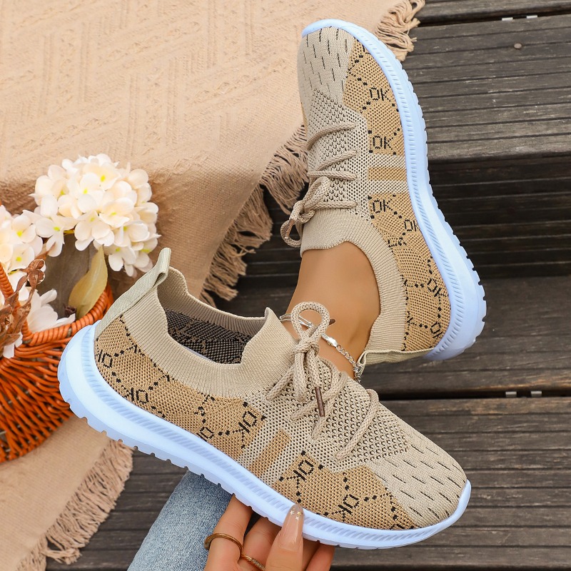 Новые женские кроссовки 2026 г – обзор и цена Knit Fabric Lace Up Sneakers